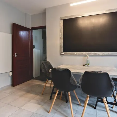 Apartamento Modern Flat With Balcony&parking *