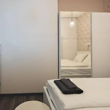 Apartment Modern Flat With Balcony&parking Budapest